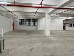 Leong Huat Building (D13), Factory #544583171